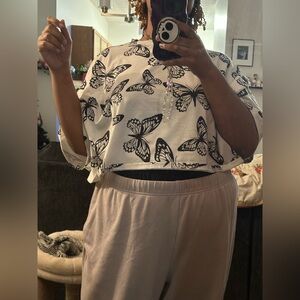 Butterfly crop tee